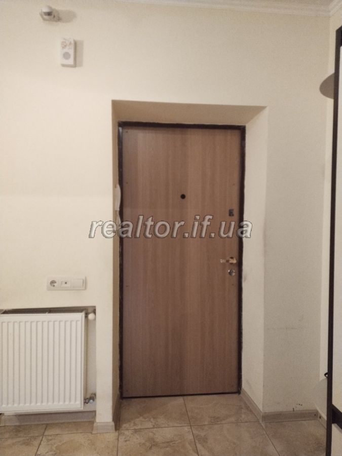 Trykimnatna_kvartyra_v_zaselenomu_budynku_poruch_richky_na_vulytsi_Vytvytskoho_22299_13_1680265602.jpeg