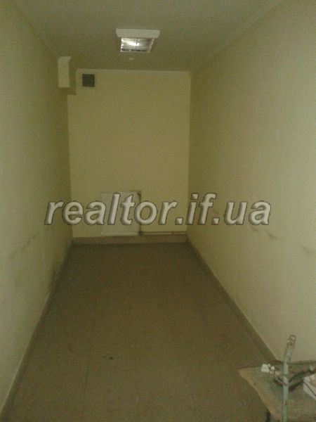 Tsokolne_prymishchennya_na_vul_Franka_3899_8_1414048896.jpg