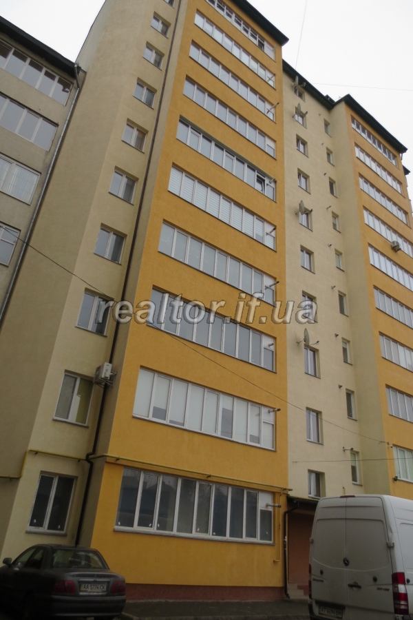 Velyka_kvartyra_nedaleko_vid_tsentru_mista_17406_10_1574950980.jpg