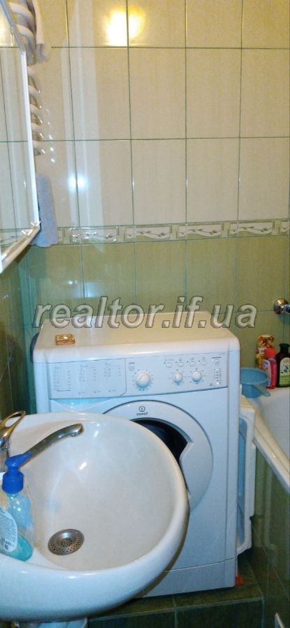 Zatyshna_dvokhkimnatna_kvartyra_z_remontom_mansardnoho_typu_-_idealne_mistse_dlya_vashoyi_simyi_22959_11_1711635443.jpeg