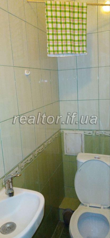 Zatyshna_dvokhkimnatna_kvartyra_z_remontom_mansardnoho_typu_-_idealne_mistse_dlya_vashoyi_simyi_22959_3_1711635442.jpeg