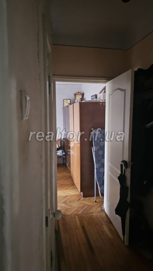 Zatyshna_kvartyra_v_tsentri_z_vydom_na_lypovu_aleyu_na_pochatku_vulytsi_Shevchenka_23481_0_1733225970.jpeg