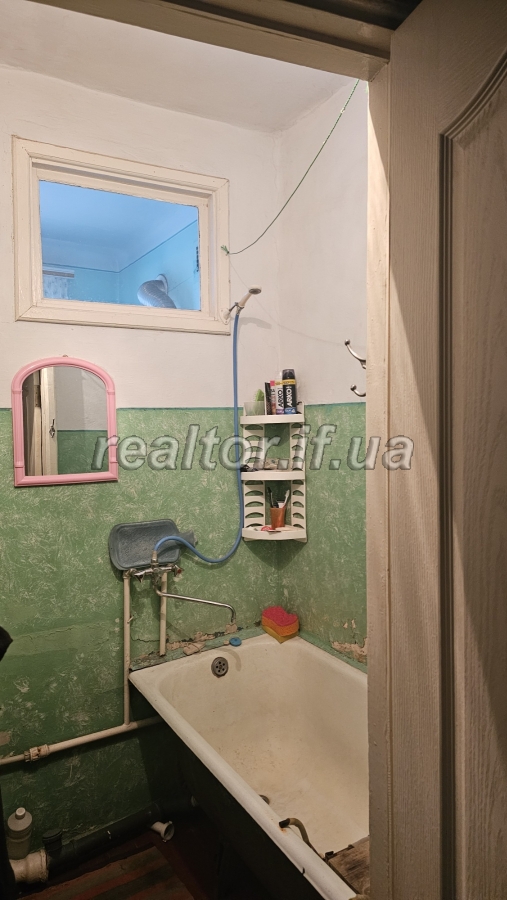 Zatyshna_kvartyra_v_tsentri_z_vydom_na_lypovu_aleyu_na_pochatku_vulytsi_Shevchenka_23481_15_1733225972.jpeg