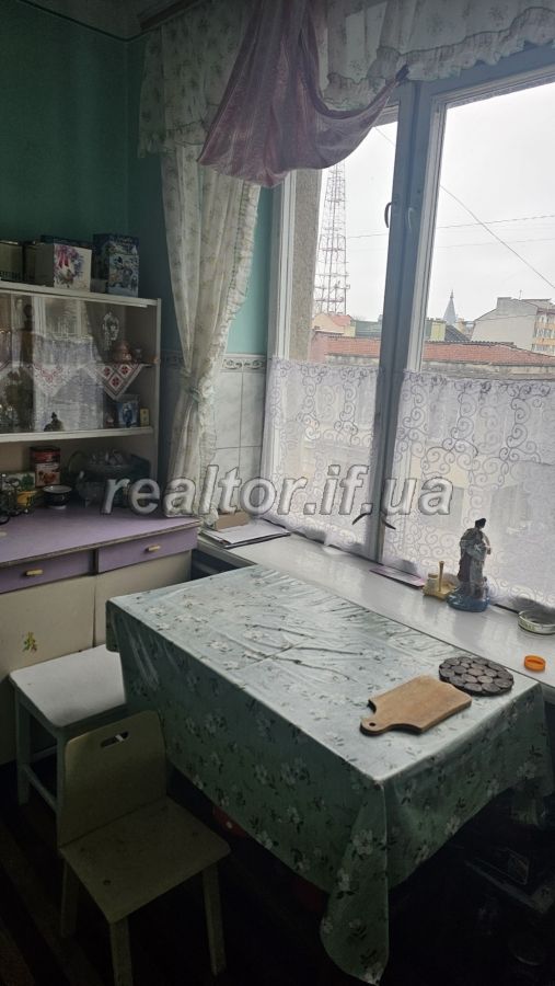 Zatyshna_kvartyra_v_tsentri_z_vydom_na_lypovu_aleyu_na_pochatku_vulytsi_Shevchenka_23481_6_1733225971.jpeg