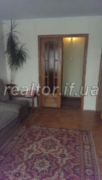 Zdam_deshevo_dvokimnatnu_kvartyru_dlya_poryadnoyi_simyi_8751_8_1438179309.jpg