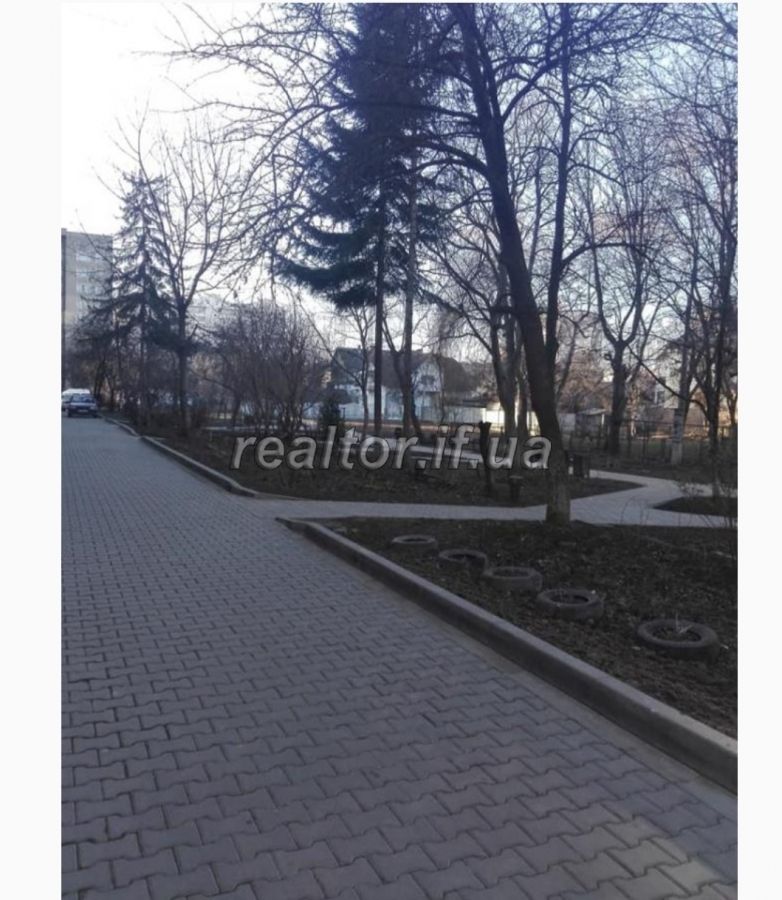 Zdam_deshevo_odnokimnatnu_kvartyru_na_vulytsi_Pivnichnyi_Bulvar__18026_5_1592994189.jpg