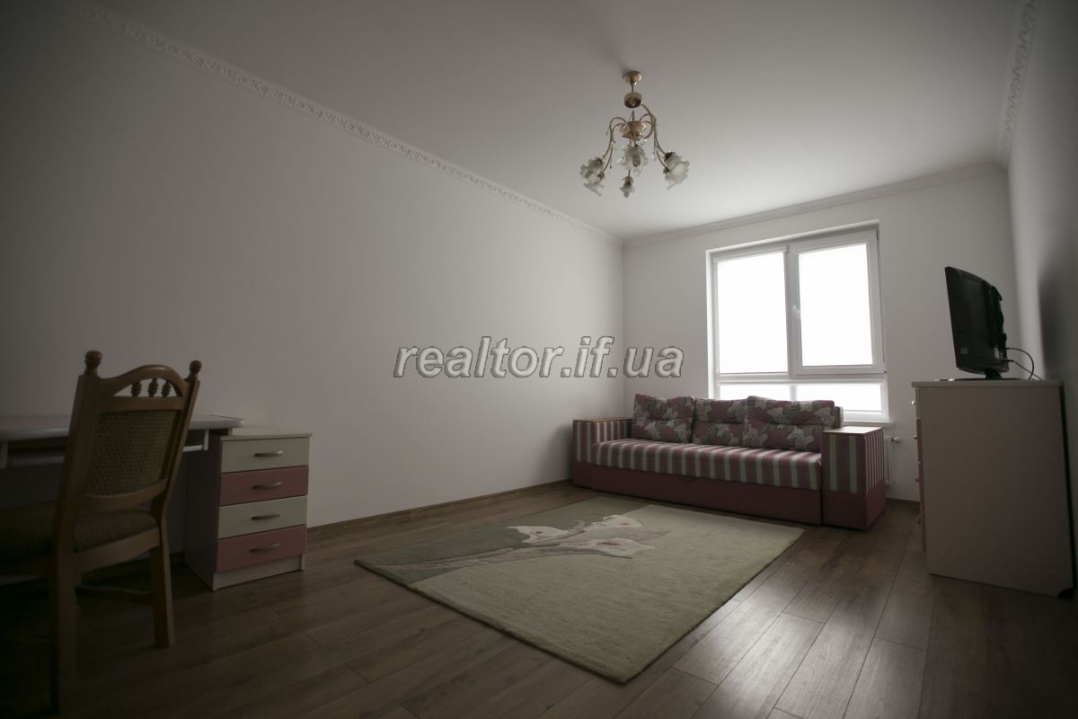 Zdam_harnu_odnokimnatnu_kvartyru_v_Elitnomu_novozbudovanomu_budynku__13639_2_1508154933.jpg