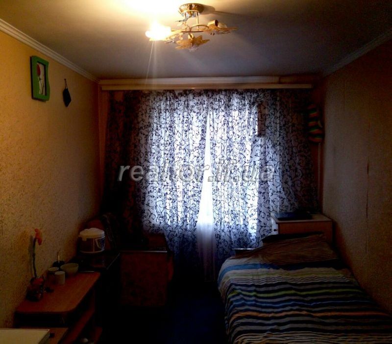 Zdam_kimnatu_v_hurtozhytku_po_vulTselevycha_16_(komunalni_vklyucheni)_12121_2_1480935063.jpg
