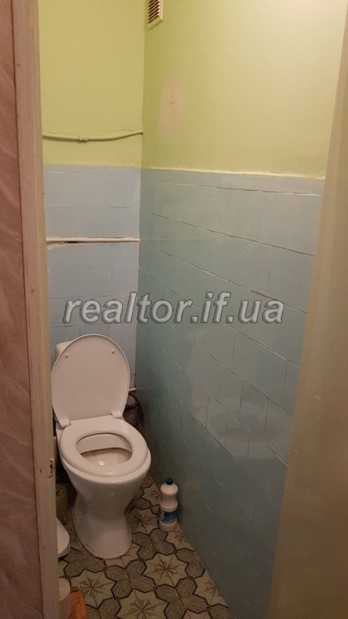 Zdam_kvartyru_na_vulytsi_Chornovola_bilya_Prykarpatskoho_Universytetu_17278_10_1573052415.jpg