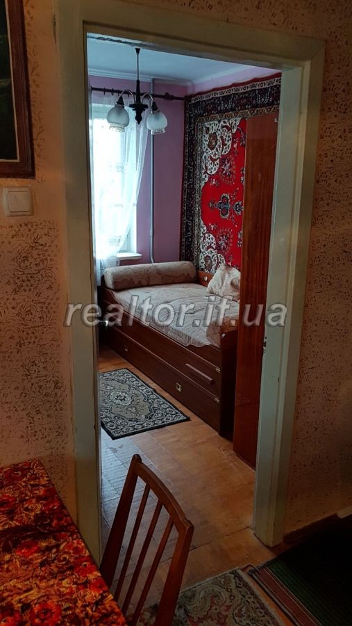 Zdam_kvartyru_na_vulytsi_Chornovola_bilya_Prykarpatskoho_Universytetu_17278_7_1573052414.jpg