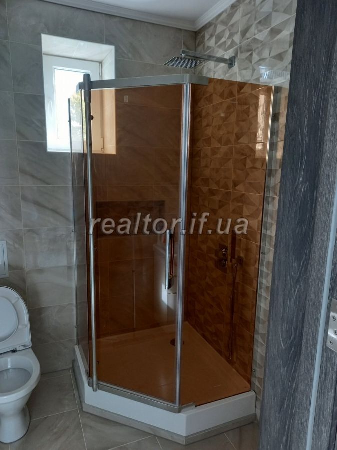 Zdam_kvartyru_v_Kalynovii_Slobodi_na_vulytsi_Dvirska_20471_6_1627563000.jpeg