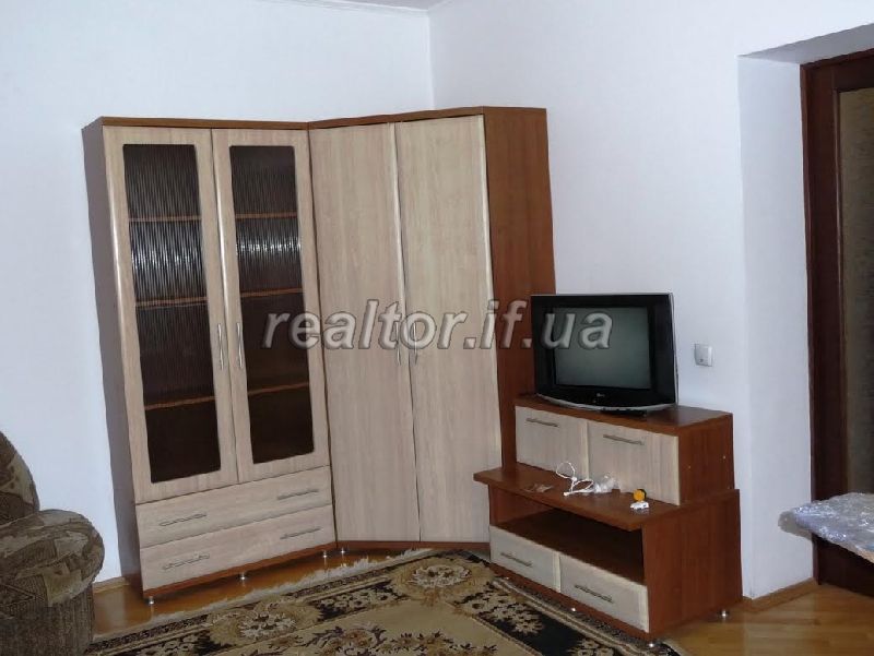 Zdam_kvartyru_v_tsentri_v_novobudovi_6201_9_1401870765.jpg