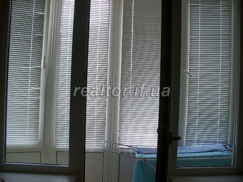 Zdam_v_novobudovi_odnokimnatnu_kvartyru_po_vulytsi_Korolya_Danyla_(tsentr)_9793_11_1451987120.jpg