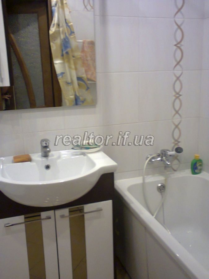 Zdam_v_orendu_dvokimnatnu_kvartyru_z_remontom_v_Kalynovii_Slobodi_13254_22_1550072568.jpg