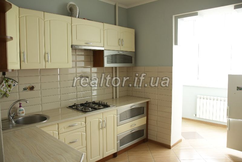 Zdam_v_orendu_odnokimnatnu_kvartyru_v_novobudovi_dlya_poryadnykh_lyudei_8013_5_1429358104.jpg