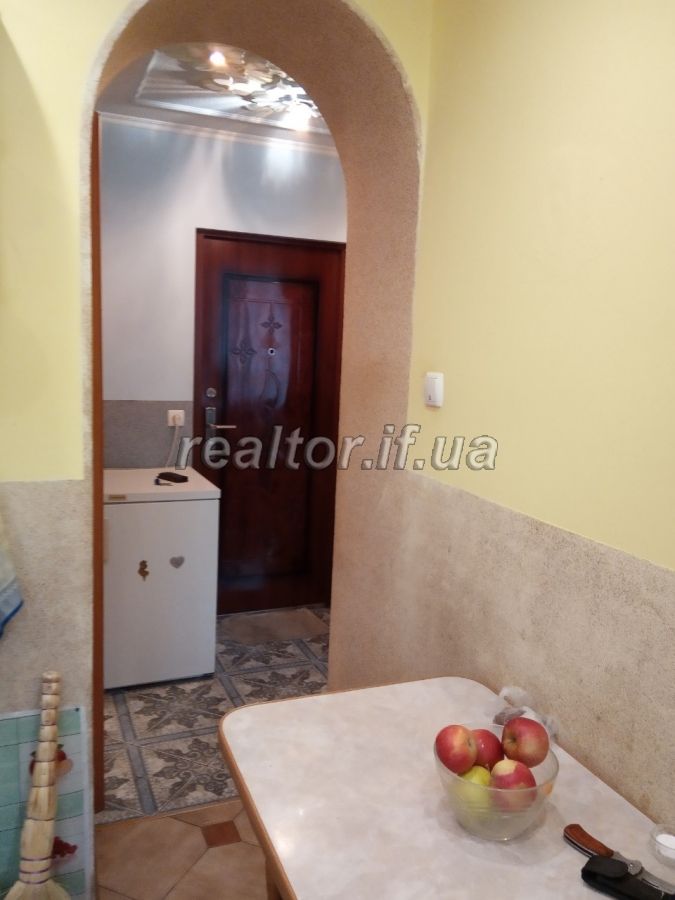 Zdam_v_orendu_z_remontom_odnokimnatnu_kvartyru_poruch_z_parkom__8335_6_1549874855.jpg