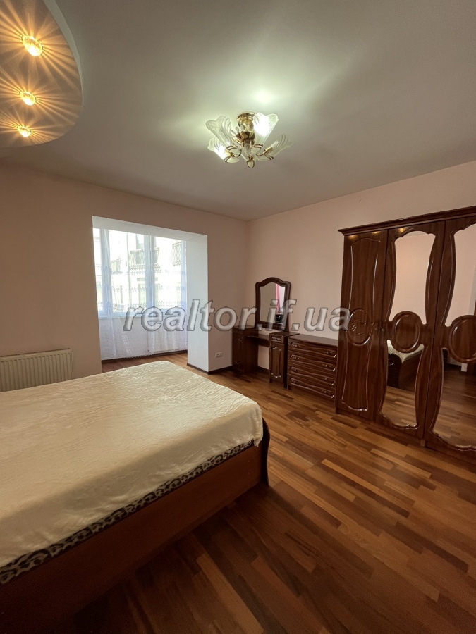 Zdam_v_tsentri_dvokimnatnu_kvartyru_v_novobudovi_bilya_parku_Shevchenka_5774_8_1683798630.jpeg