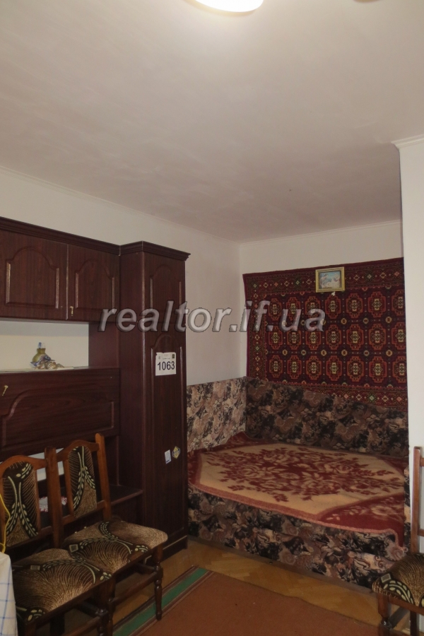 Zdayetsya_prostora_3_kimnatna_kvartyra_m_Ivano-Frankivsk_Vul_Halytska_112_V_16044_3_1551781528.jpg