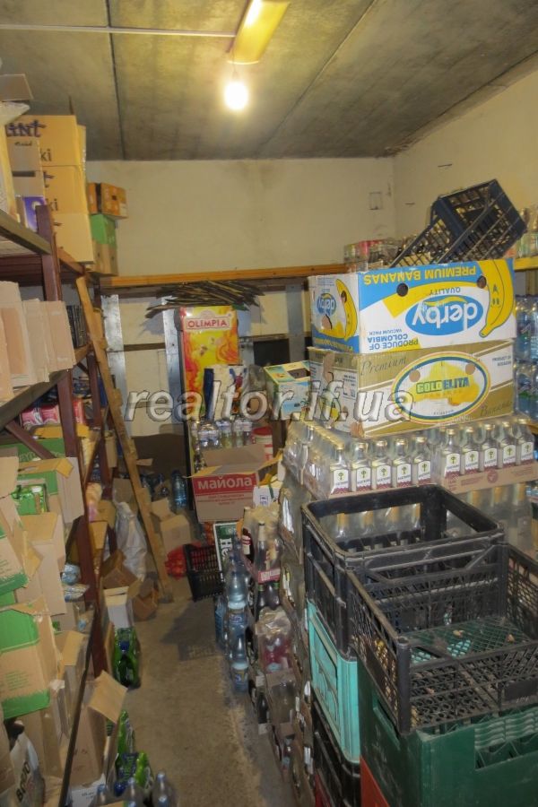 Zdayetsya_v_orendu_diyuchyi_produktovyi_mahazyn_v_Pasichnii_15301_6_1536241690.jpg