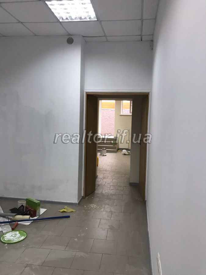 Zdayetsya_v_orendu_prymishchennya_takozh_mozhlyvyi_prodazh_17284_5_1573114064.jpg
