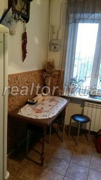 Zdayu_3-kh_kimnatnu_kvartyru_z_remontom_meblyamy_kholodylnyk_pralna_mashyna_provedenyi_internet_ta_Wi-Fi_syhnalizatsiya_Kvartyra_v_khoroshomu_stani_M_Ivano_Frankivsk_Pd_Bulvar_6_poverkh_ye_lift_12181_5_1481565091.jpg