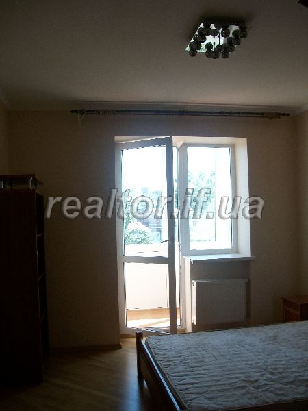 Zdayu_kvartyru_v_tsentri_v_novobudoviOrenda_kvartyr_z_yevroremontom_4947_8_1378802287.jpg