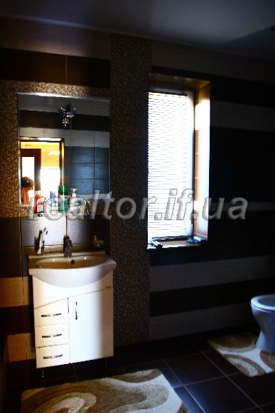 Zdayu_v_orendu_dvokhpoverkhovyi_osobnyak_3636_6_1368713957.jpg