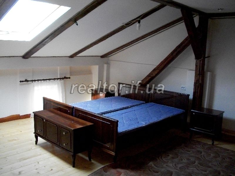Zdayu_v_orendu_dvokimnatnu_kvartyru_v_tsentri_4055_3_1362402676.jpg