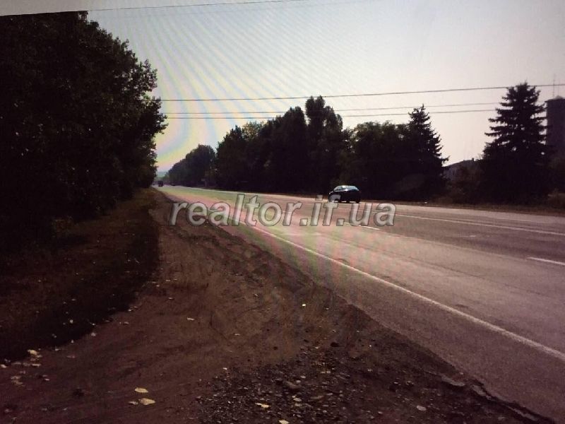 Zemelna_dilyanka_na_Tysmenytskii_trasi_komertsiinoho_pryznachennya_-_pid_AZS_abo_inshe_12715_2_1488466642.jpg
