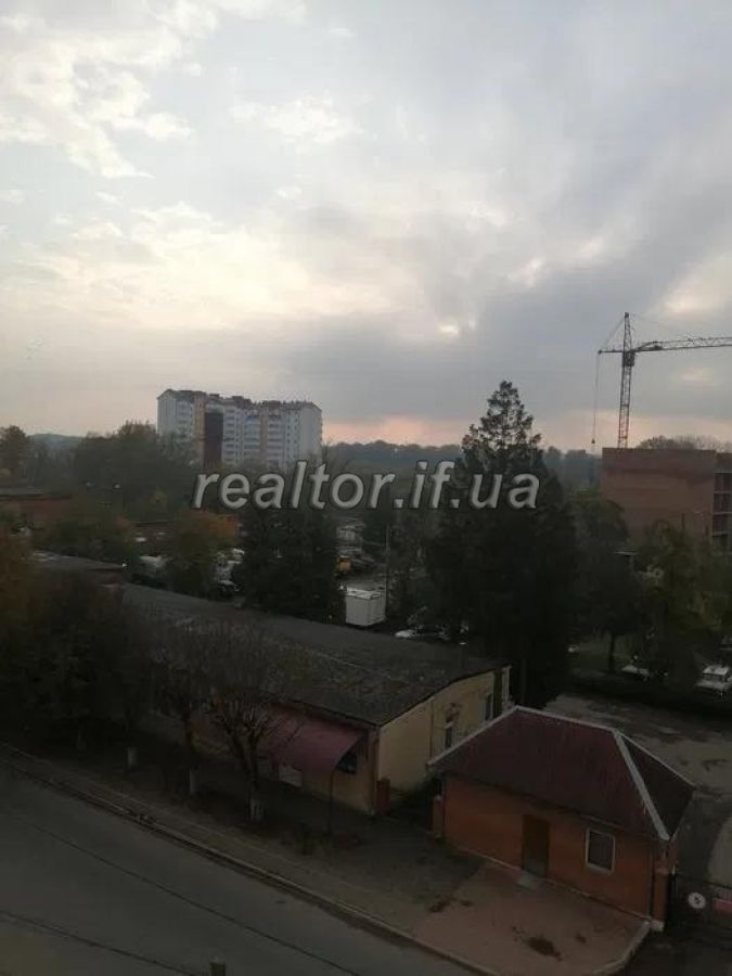 Zhytlo_v_tykhomu_raioni_Ivano-Frankivska_19083_10_1607767543.jpg