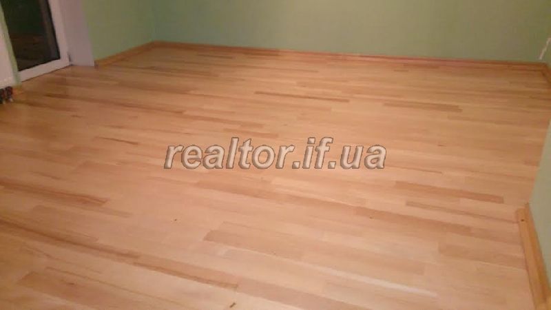 dvorivneva_kvartyra_v_raioni_mahazynu_Svit_keramiky_po_vulytsi_Nadrichna_6829_11_1410526805.jpg