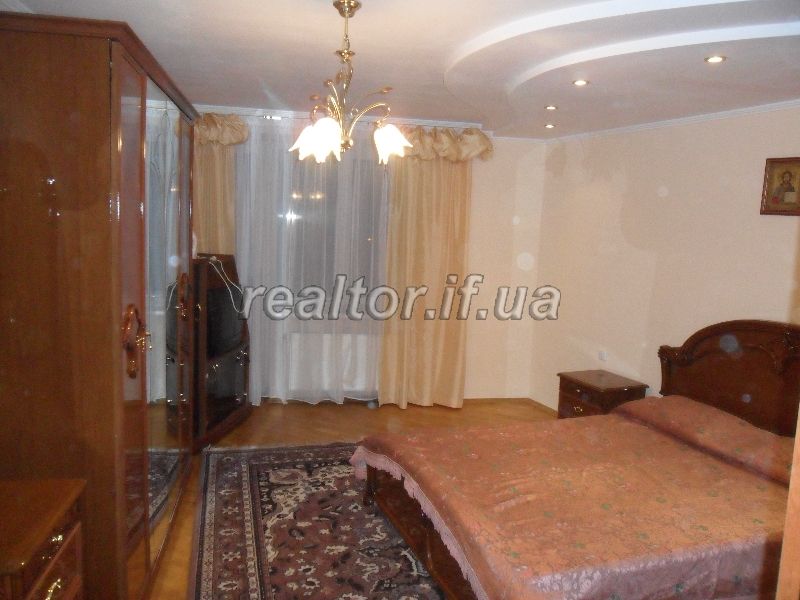 kvartyra_poruch_z_parkomsupermarketompoliklinikoyuuniversytetom_7396_2_1418833411.jpg