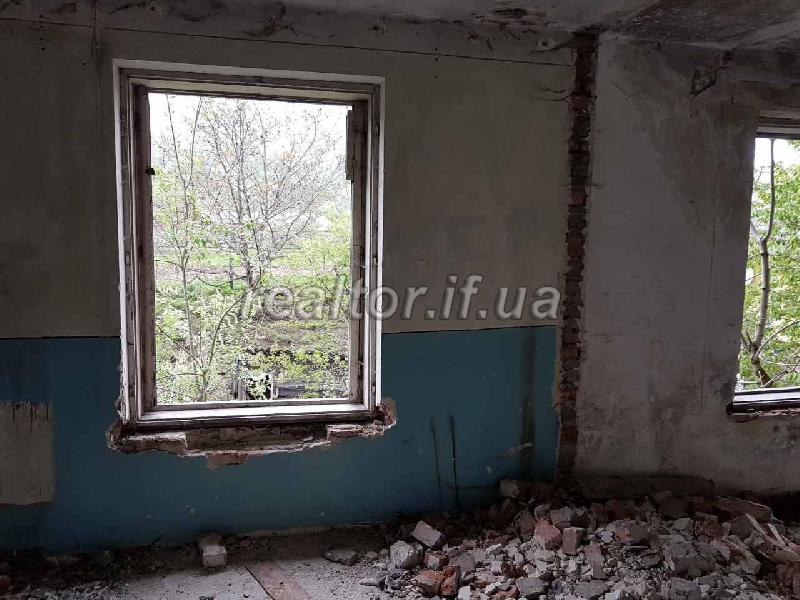 m_Yaremche_prodazh_prymishchennya_iz_zemelnoyu_dilyankoyu_13179_25_1494424251.jpg