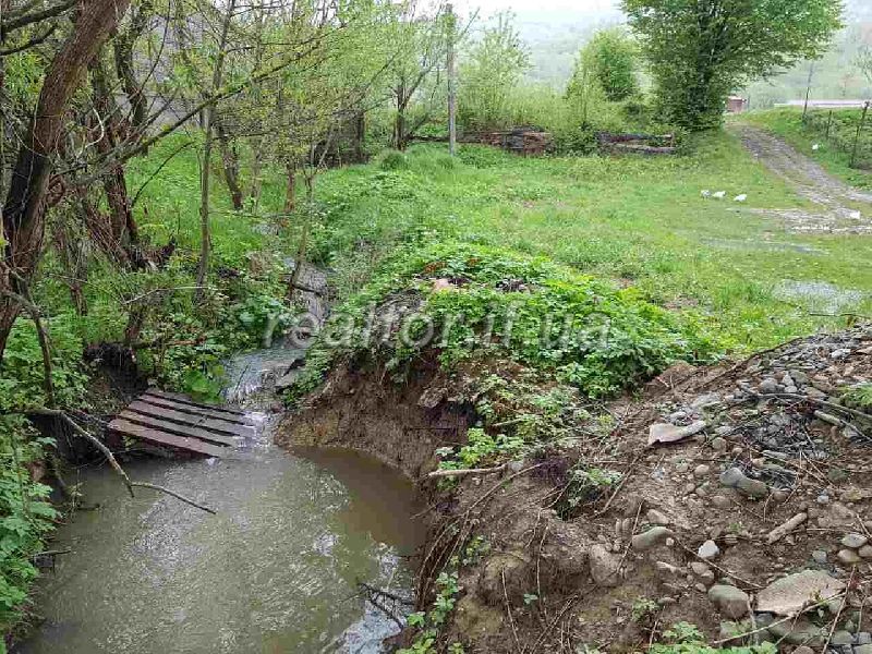 m_Yaremche_prodazh_prymishchennya_iz_zemelnoyu_dilyankoyu_13179_6_1494424250.jpg