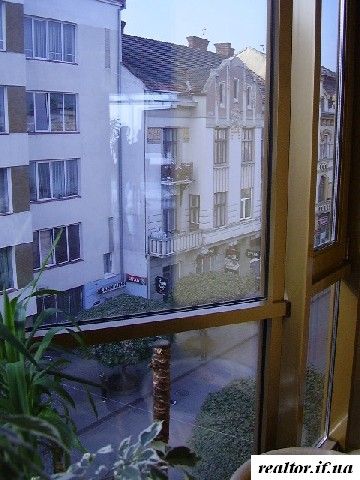 qxsNfM6aY0GSlW3SGr52.jpg
