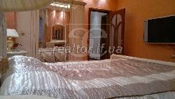 Sale 4-room apartment