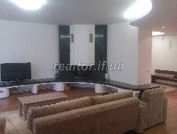 4-room apartment in Kyiv