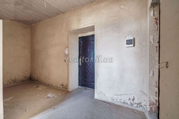 Wohnung in der Ivasyuk Straße in der Nähe des Epizentrums