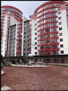 Wohnung in der europäischen Stadt zum Zeitpunkt der Lieferung
