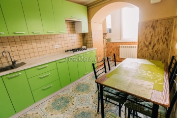 Apartment with individual heating and repair on Konovalets Street