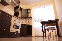 Apartments for rent in new building with garage