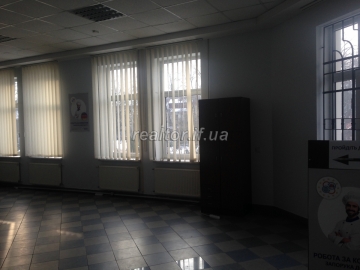 Rent a room in m Kolomyya street. Kоbrinsky 3