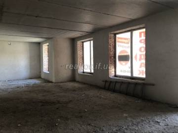 Premises for sale in a new commercial building