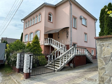Продажа дома в Венгриях большой площади с ремонтом и мебелью