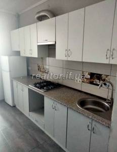 Wohnung mit Renovierung in der Halytska-Straße zu verkaufen