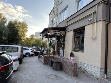 Продаж приміщення в прохідному місці міста Івано-Франківськ