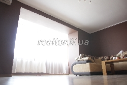 Luxury three room apartment in the city center