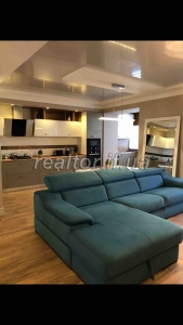 Rent an elite apartment in the city center on Shevchenko Street