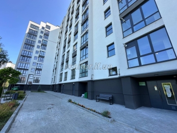 Mietwohnung in einem Wohngebiet der Stadt im Wohnkomplex Zatyshny vom Entwickler Socium