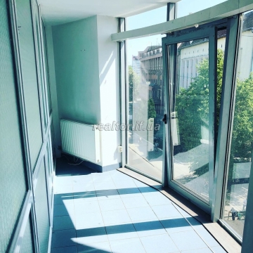 A free-use premises for rent in the center of Ivano-Frankivsk is for rent